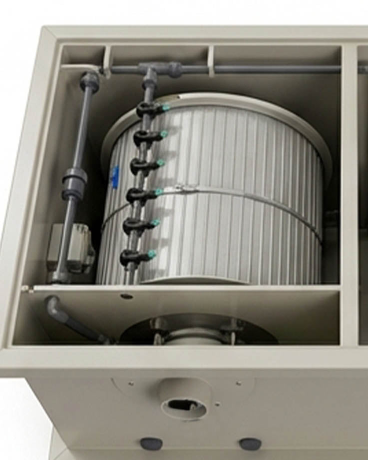 CLQ65B3 LumareTec Trommelfilter Detailaufnahme der Trommel mit Düsen und Filtertechnik für Koi Teich Filteranlage