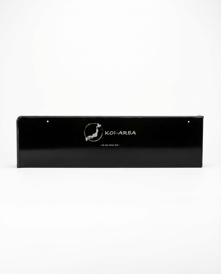 Koi-Area Koi Messschieber 60 cm aus schwarzem Acryl – Rückseite mit Logo