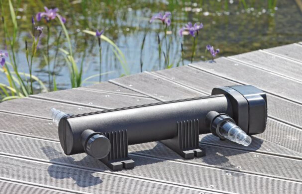 Oase Vitronic – UVC-Vorklärgerät für klares Teichwasser