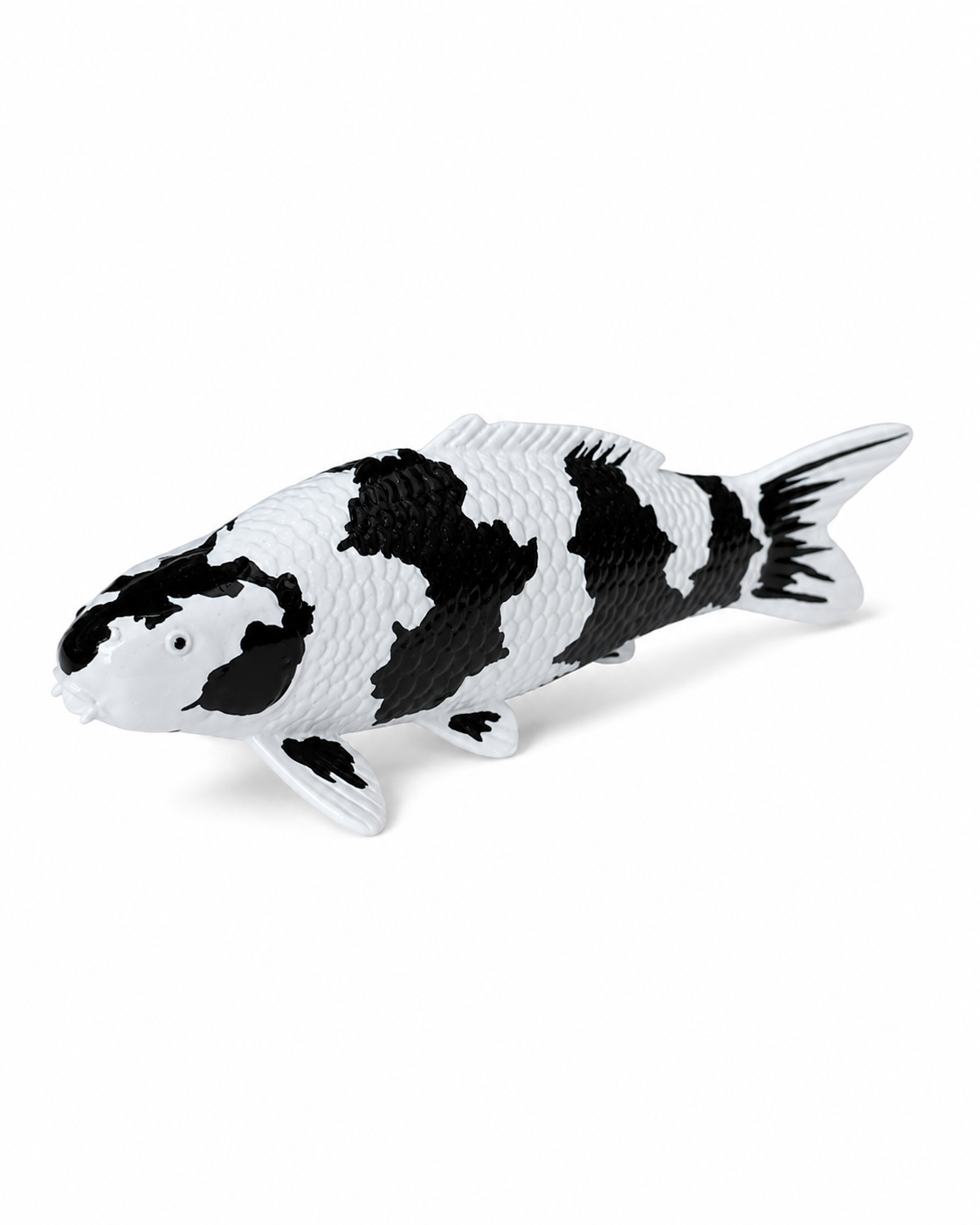 Limitierte Koi Figur Shiro Utsuri – handbemalte Koi Figuren stilvolle Teich- & Gartendekoration