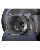 Detailansicht der Ansaugöffnung der Oase AquaMax Eco Titanium Schwerkraftfilterpumpe