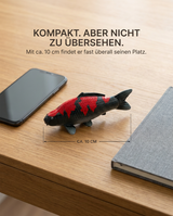 Kompakte Goshiki Karpfen Figur als besondere Schreibtisch Deko für Büro, Arbeitszimmer oder Regal