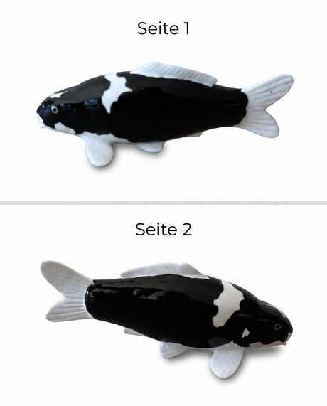 Handbemalte Koi Figur schwarz weiss Seitenansichten beidseitig Fischfigur Flossen glaenzende Oberflaeche Handarbeit Unikat Detailansicht Dekoration Seitenprofil KoiDeko Sammlerstueck
