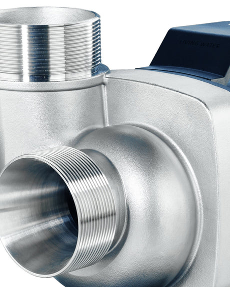 Pumpengehäuse aus Edelstahlguss der OASE AquaMax Eco Titanium 33000