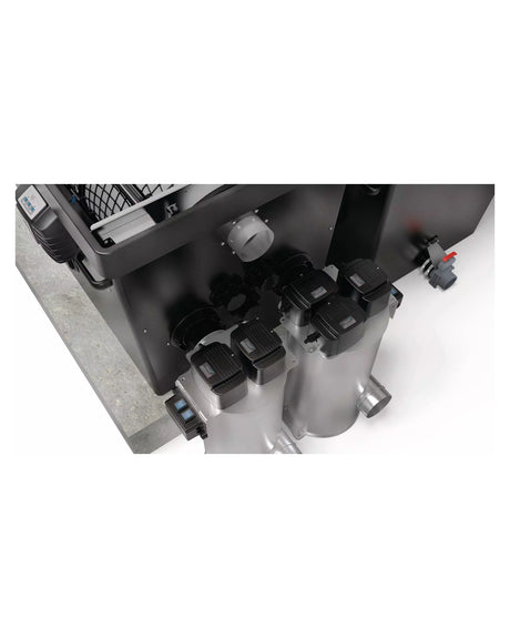Zulaufseite des TF-XL gepumpt mit zwei angeschlossenen UVC-Klärern Bitron Premium (nicht im Lieferumfang)