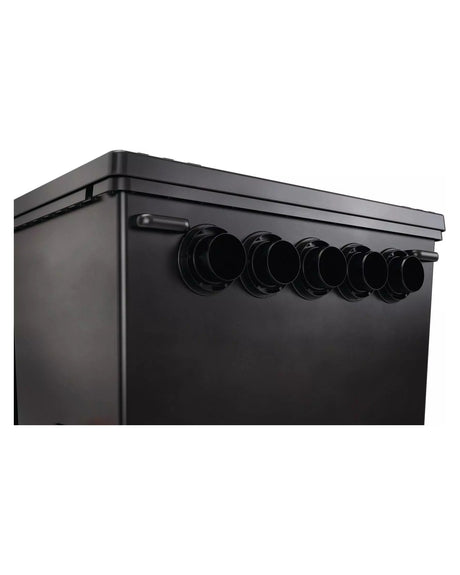 Seitenwand des OASE XL Ablaufmoduls gepumpt mit fünf Ausläufen DN 110